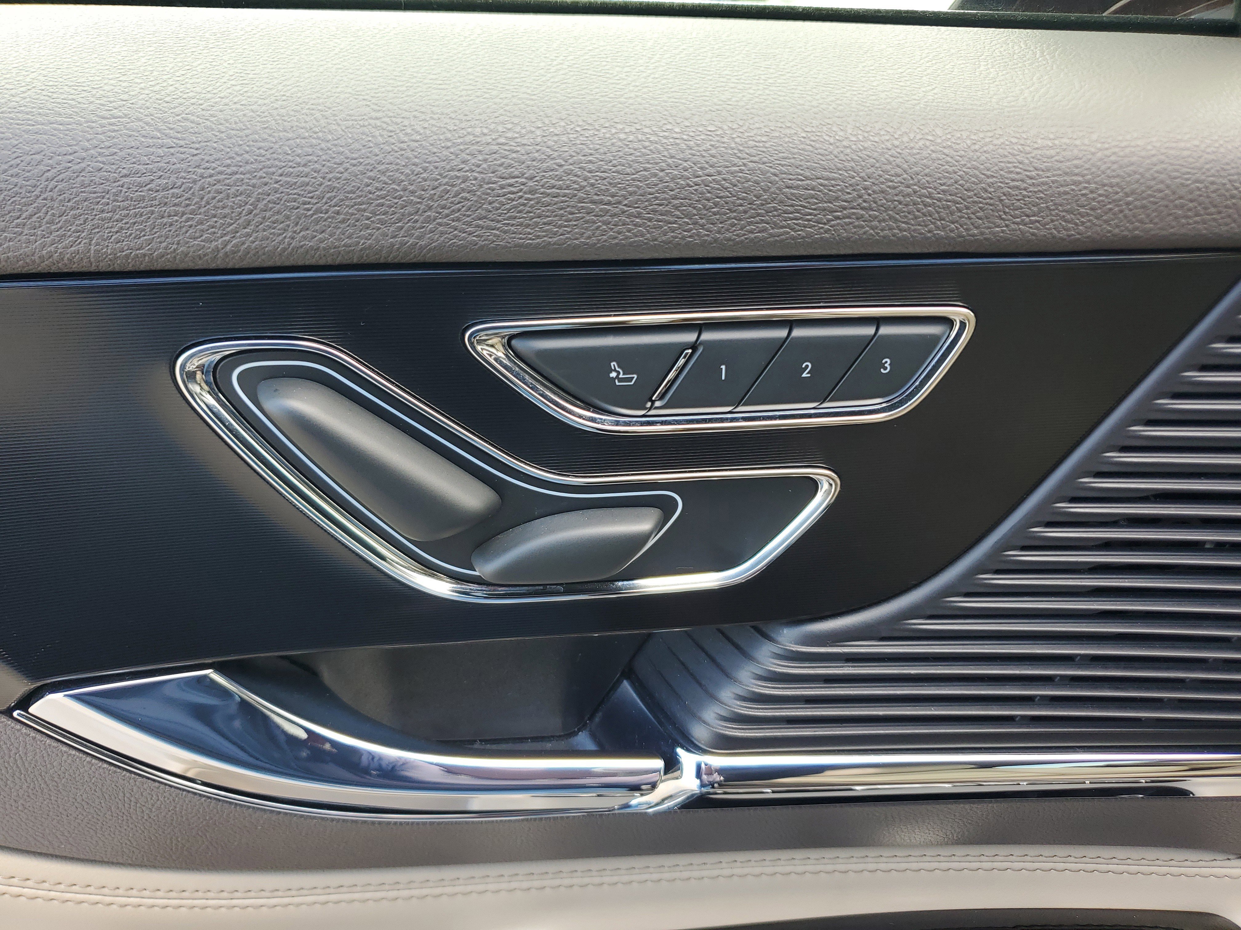 Used 2021 Lincoln Corsair FWD image 26