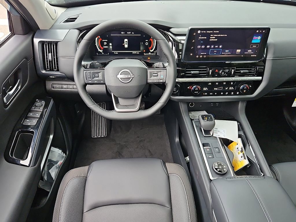 New 2026 Nissan Pathfinder SL w/ SL Premium Package AWD/4WD image 7