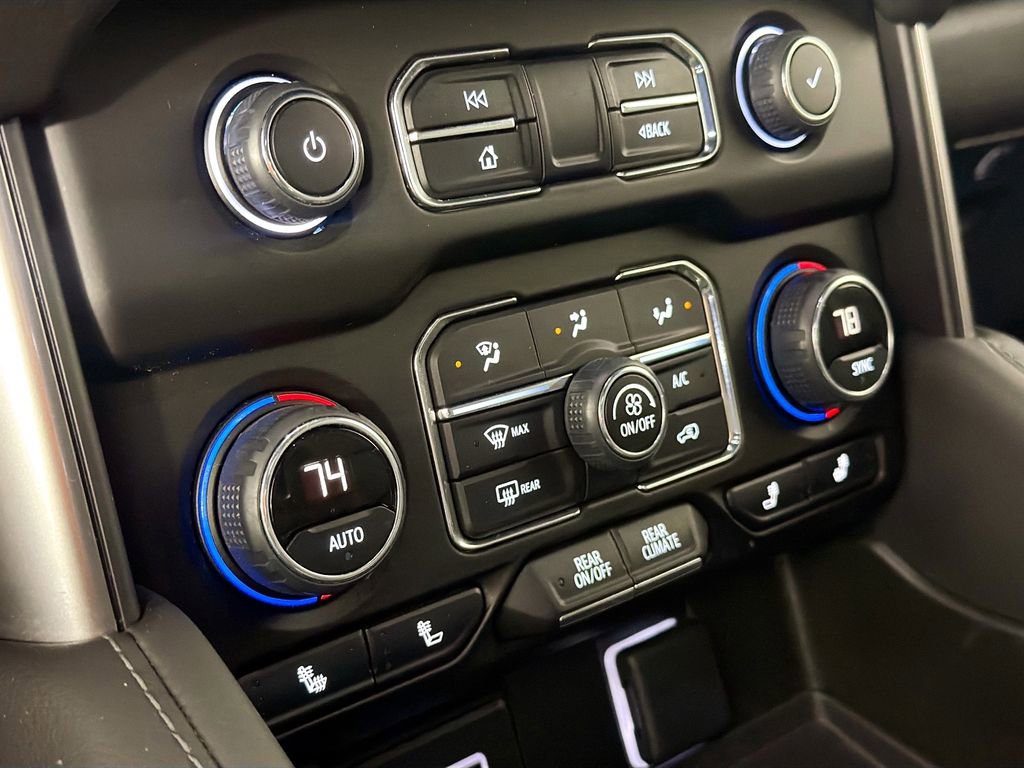 Used 2023 Chevrolet Tahoe LT image 16