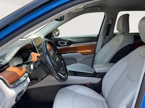 Used 2022 Jeep Compass Limited AWD/4WD image 8
