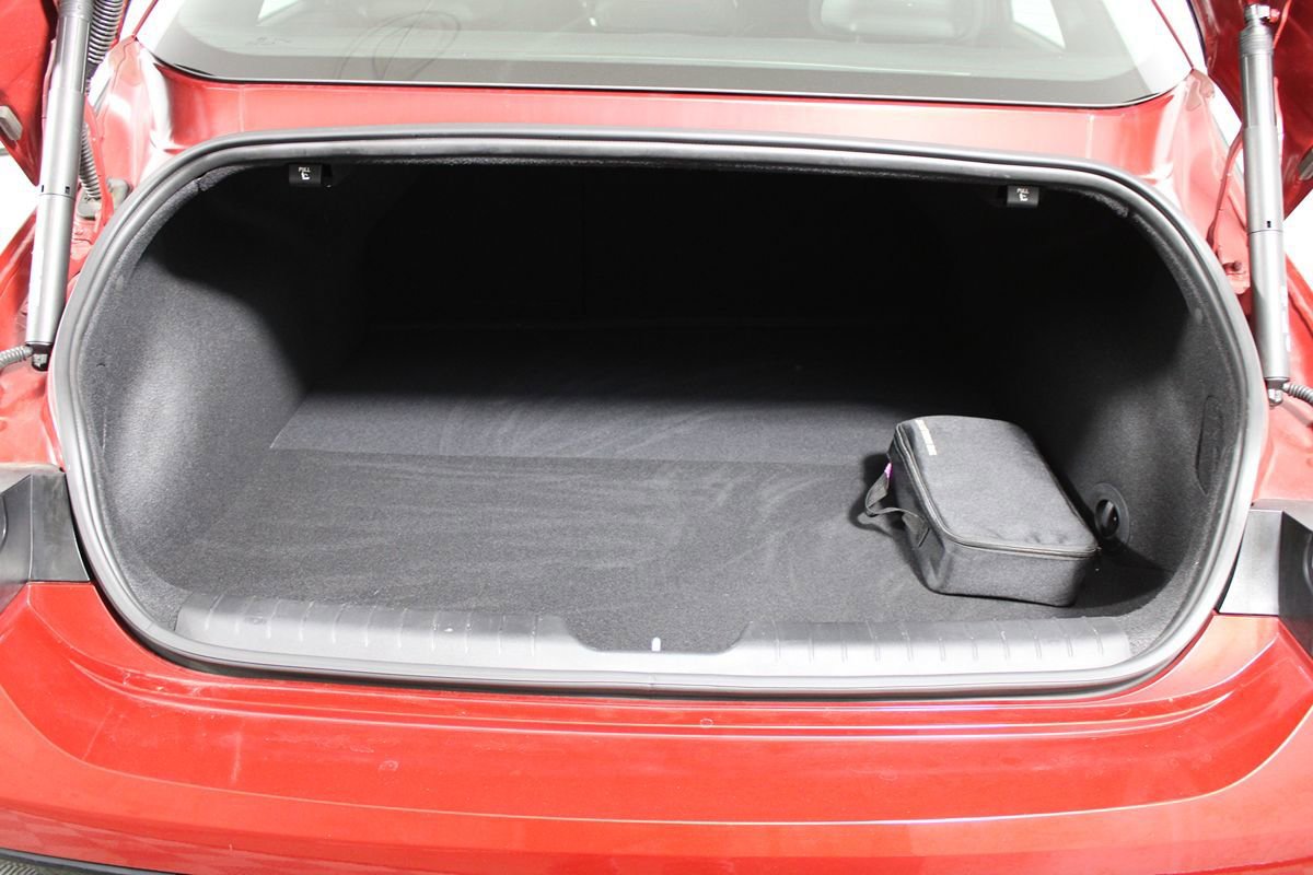 Used 2024 Hyundai Ioniq 6 SE RWD image 25