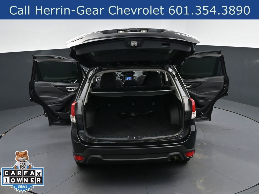 Used 2023 Subaru Forester Premium image 48