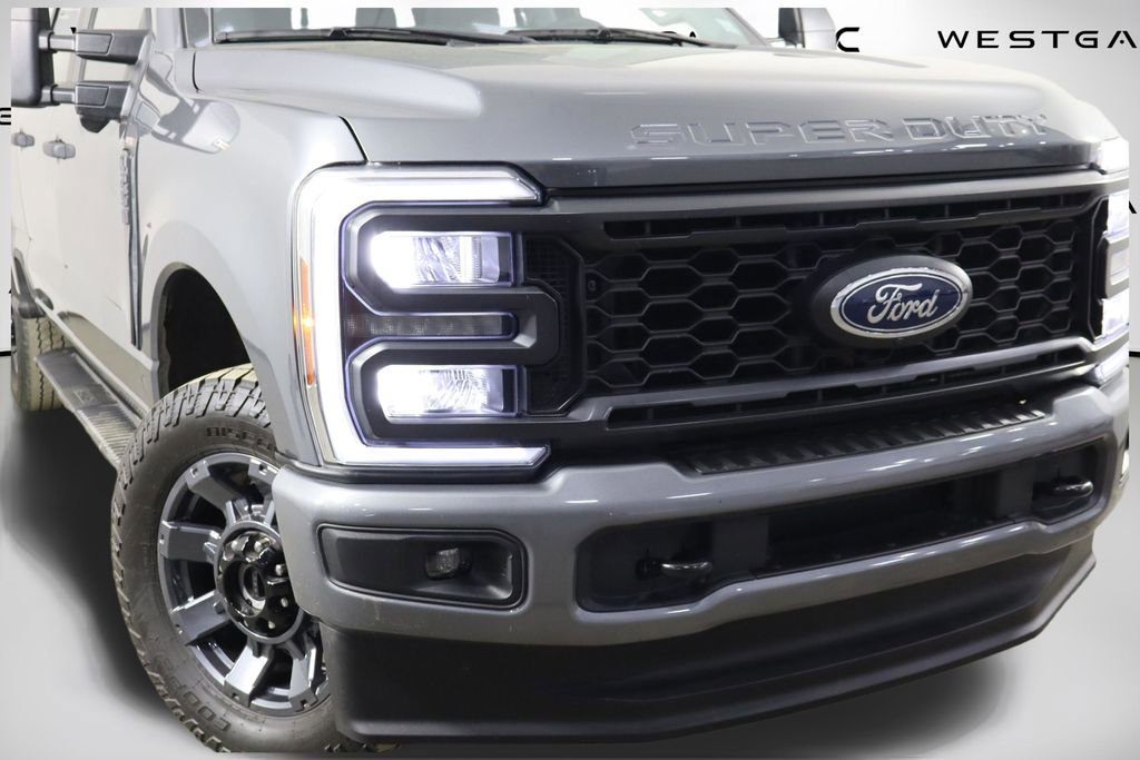 Used 2024 Ford F250 XL w/ STX Appearance Package image 40