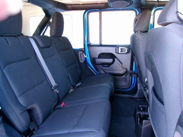 Used 2022 Jeep Wrangler Unlimited Sport S image 18