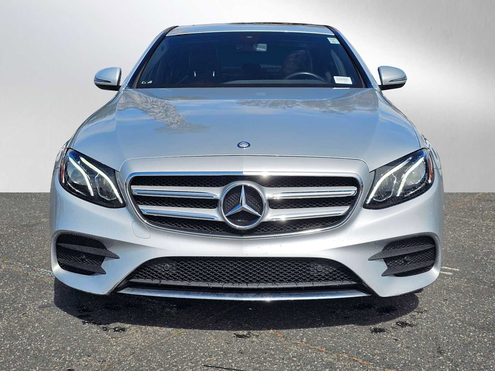 Used 2017 Mercedes-Benz E 300 image 8