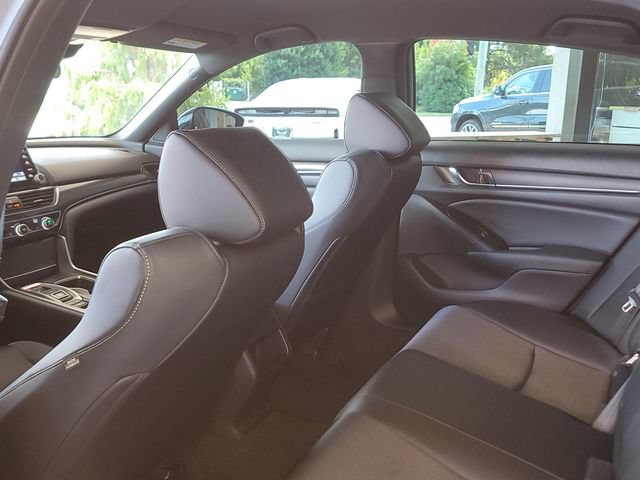 Used 2022 Honda Accord Sport image 11