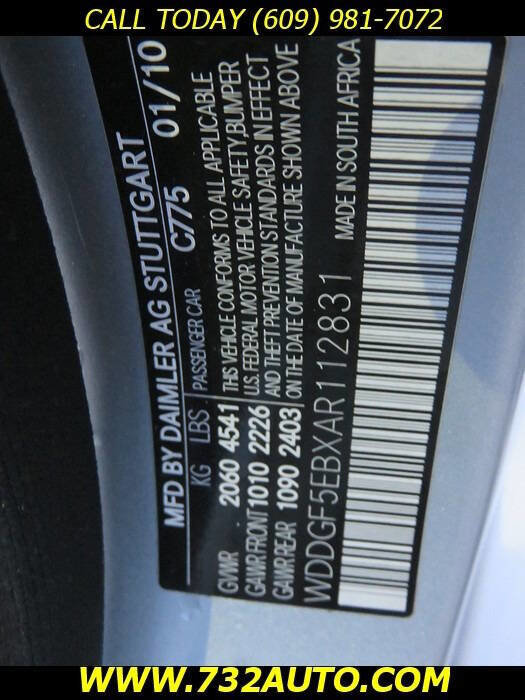 Used 2010 Mercedes-Benz C 300 Sedan image 34