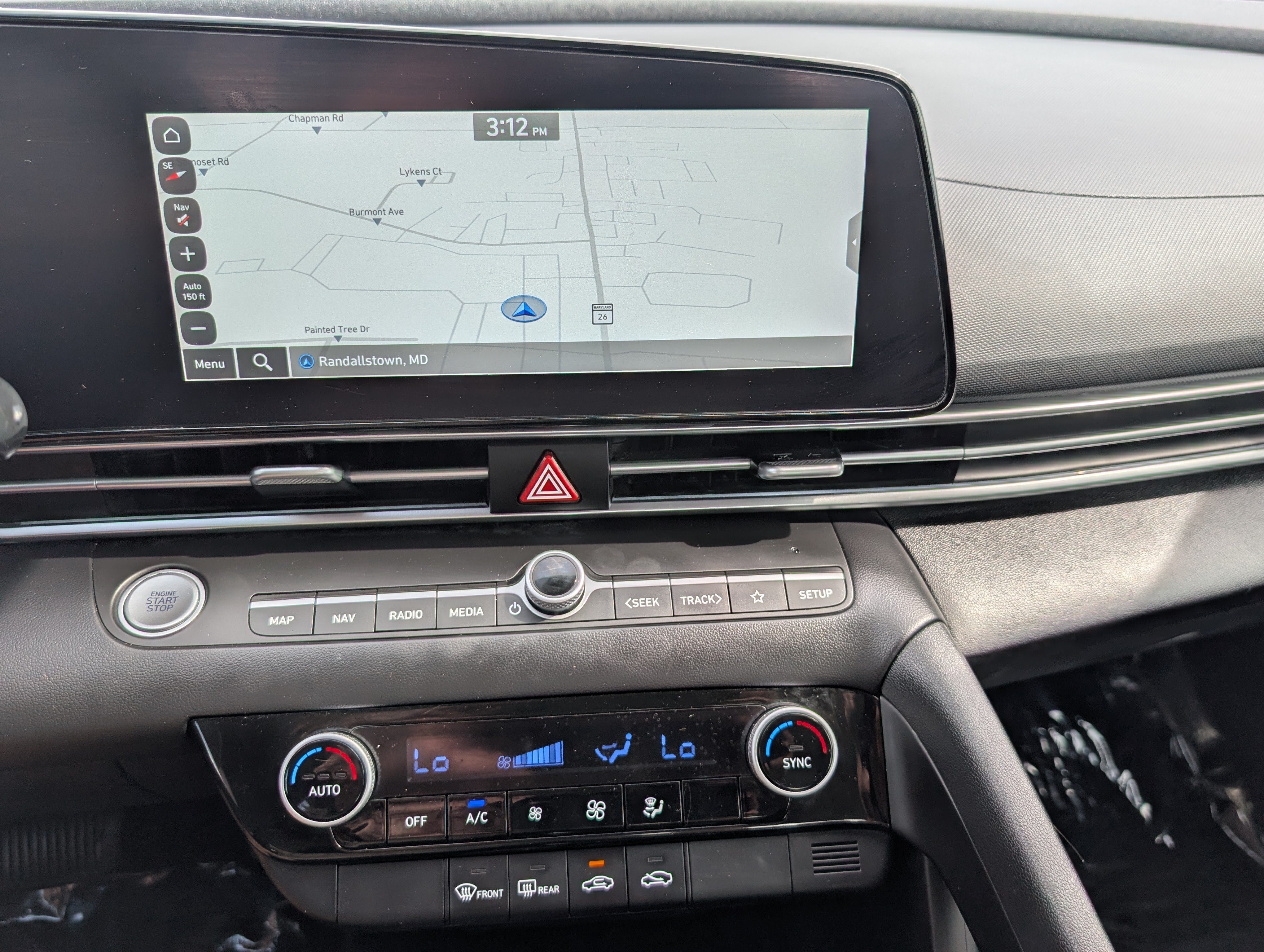Used 2024 Hyundai Elantra SEL FWD image 25