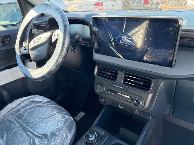 New 2026 Ford Maverick Lariat w/ Black Appearance Package image 5