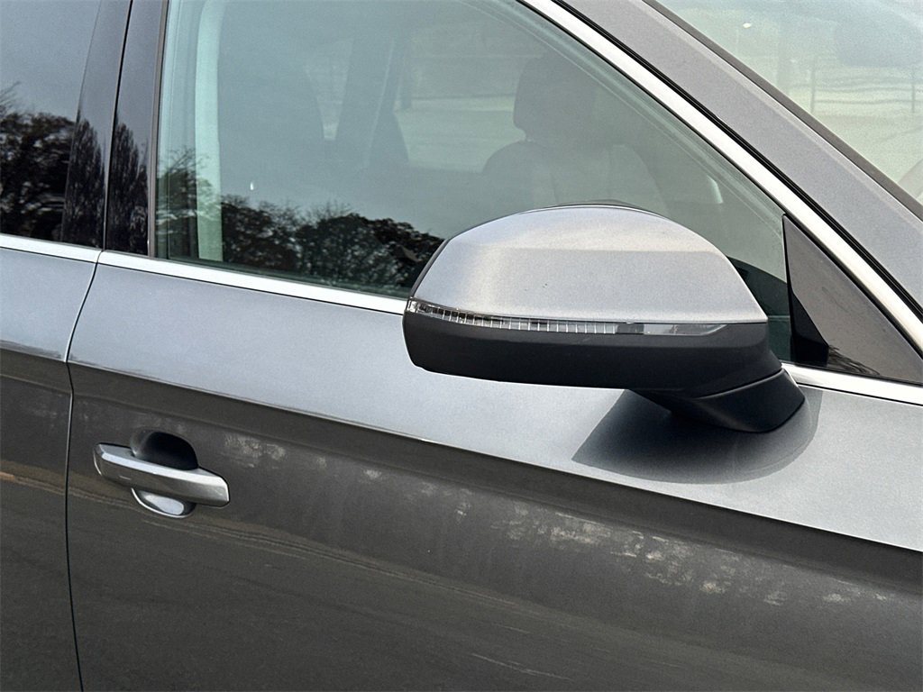 Used 2024 Audi Q5 2.0T Premium Plus image 11