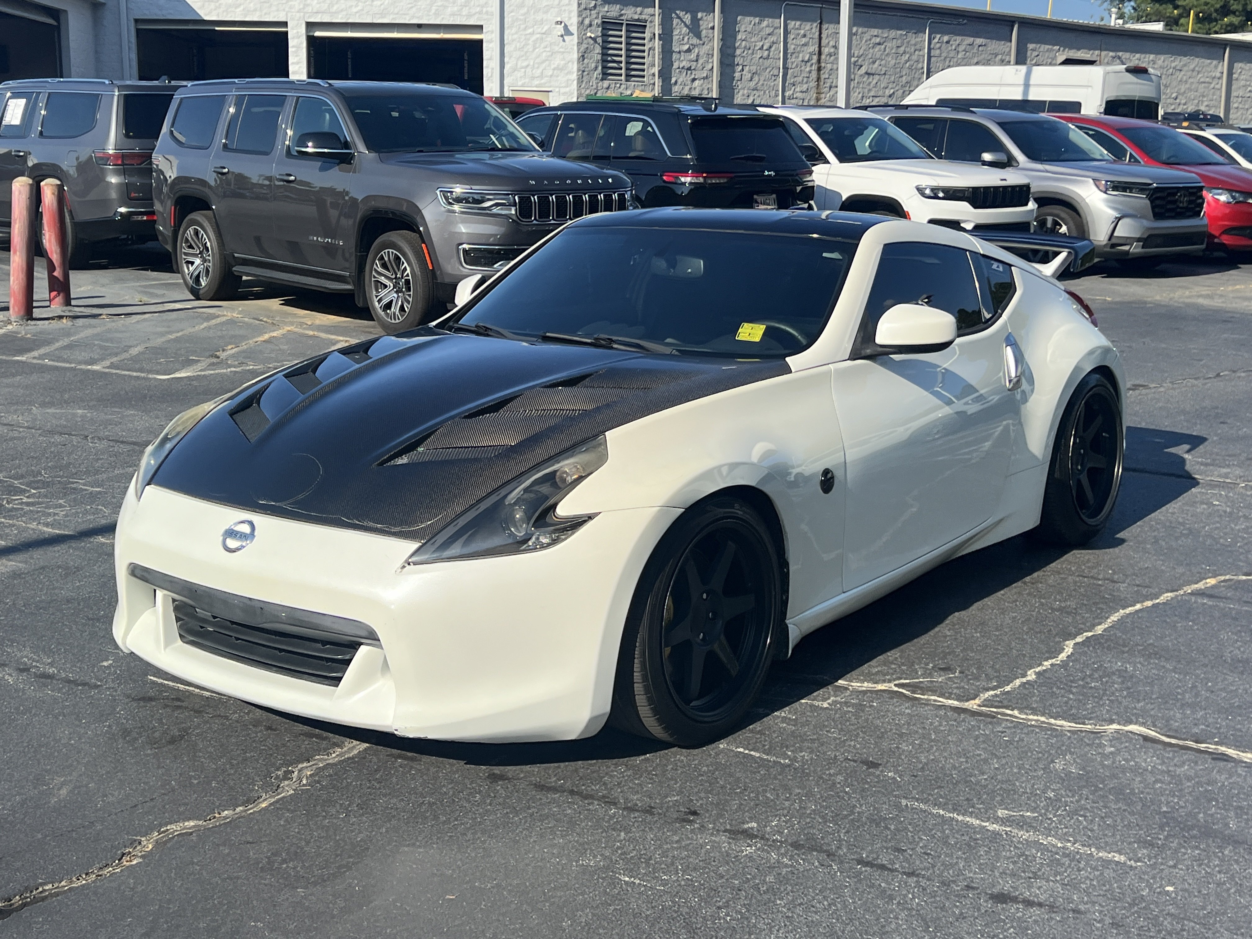 Used 2012 Nissan 370Z Touring w/ Sport Pkg RWD image 5