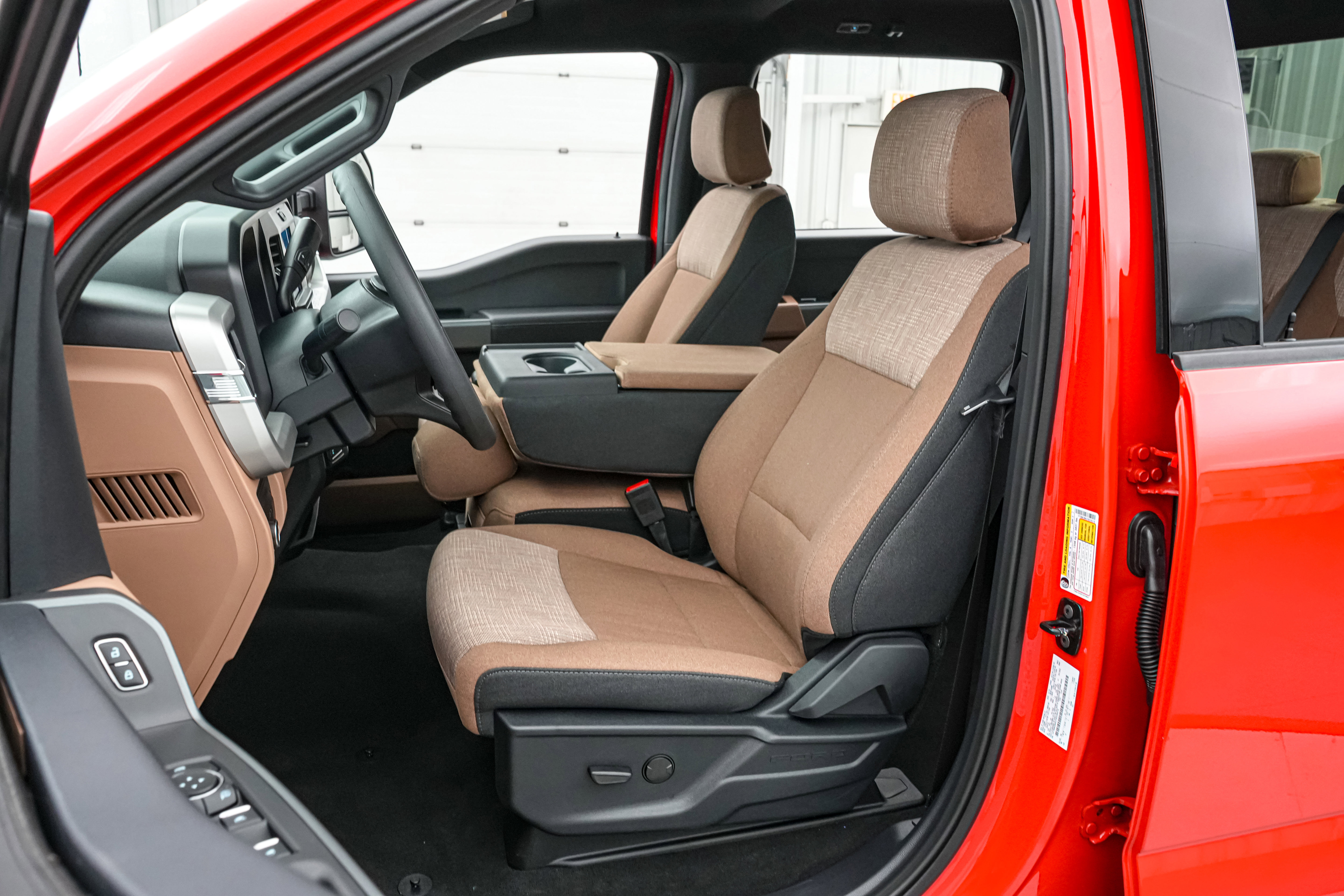 New 2026 Ford F250 XLT w/ Tremor Off-Road Package image 14