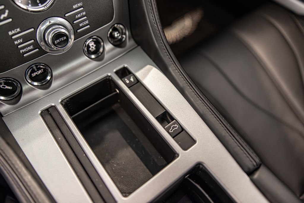 Used 2013 Aston Martin DB9 Coupe image 28