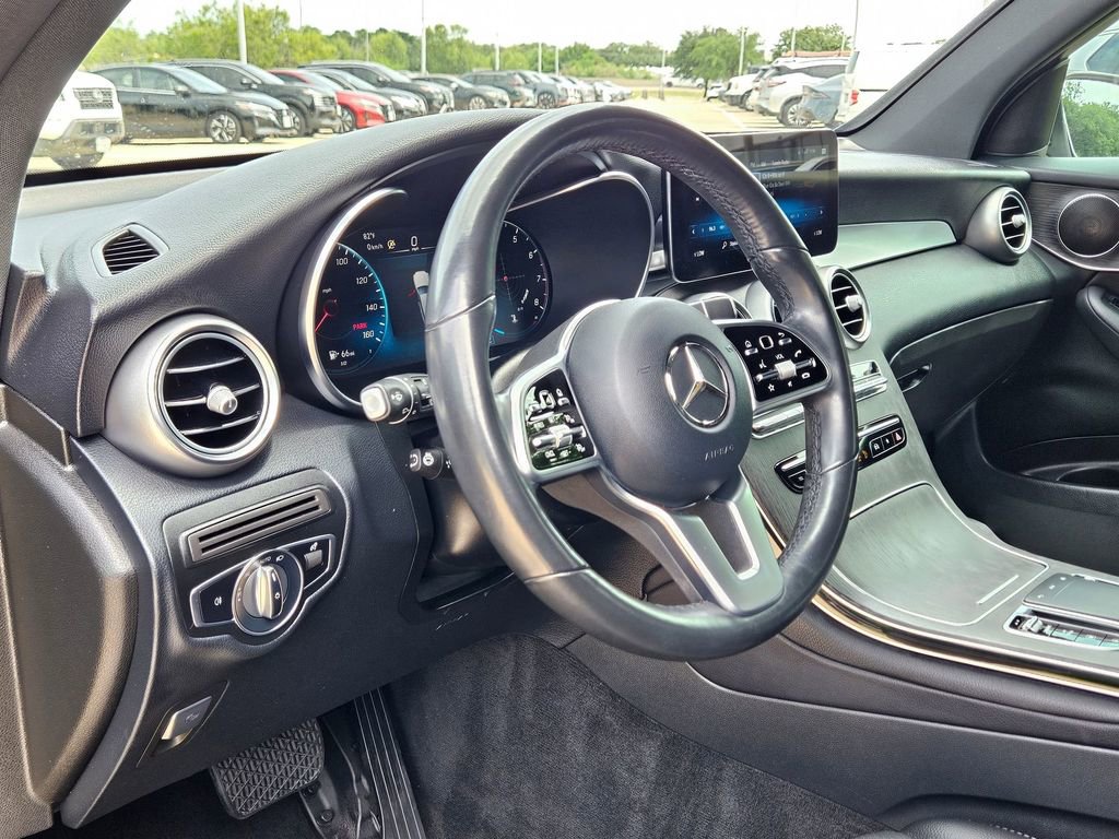 Used 2022 Mercedes-Benz GLC 300 4MATIC image 7