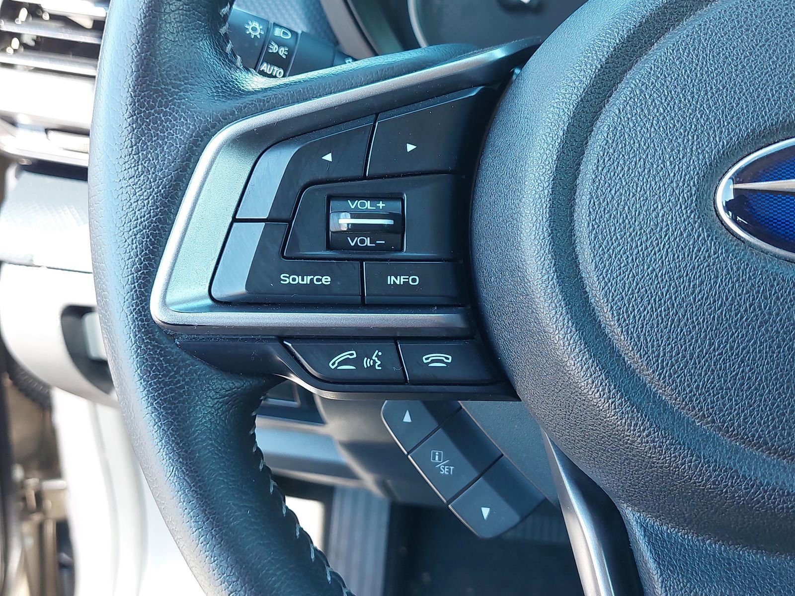 Used 2020 Subaru Forester Limited image 17