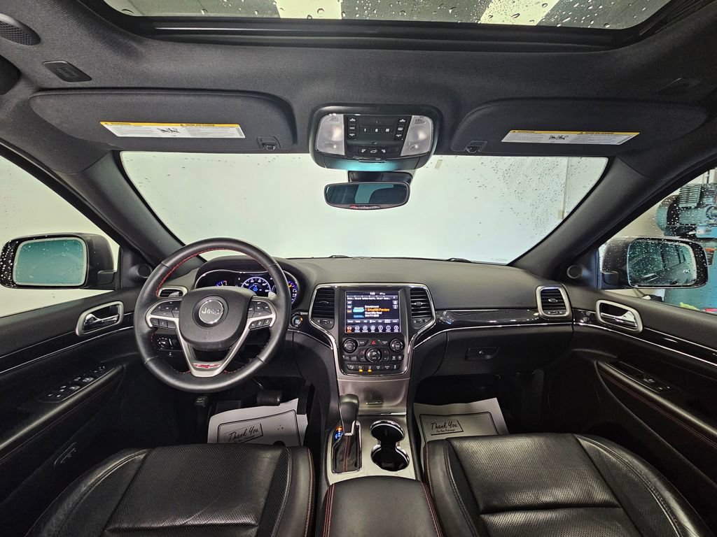 Used 2018 Jeep Grand Cherokee Trailhawk w/ Trailhawk Luxury Group AWD/4WD image 12