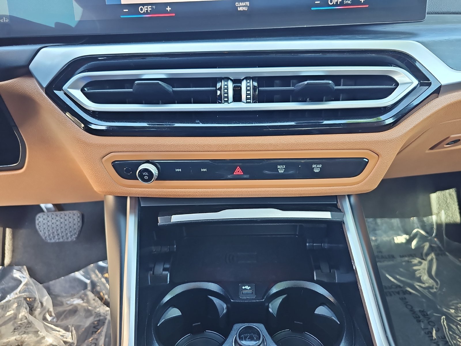 Used 2023 BMW 330i Sedan w/ Driving Assistance Package RWD image 24