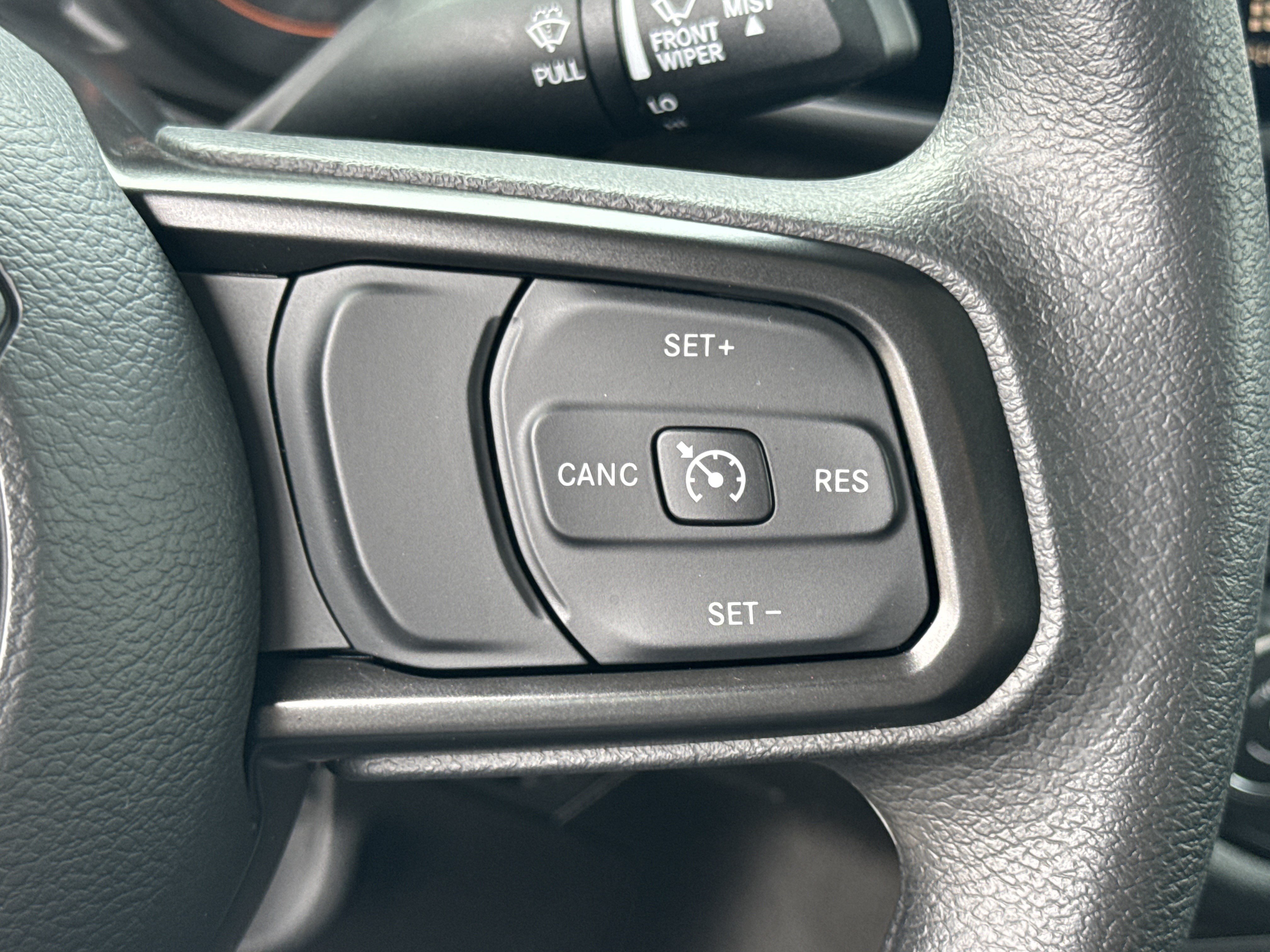 New 2026 Jeep Gladiator Sport AWD/4WD image 32