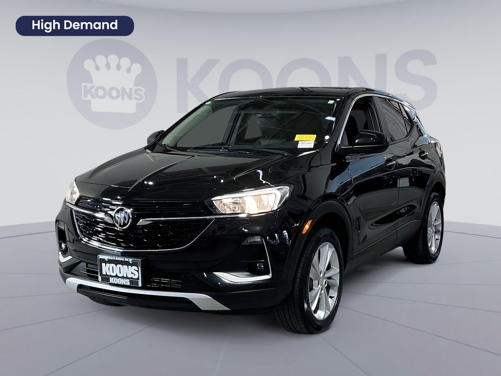 Used 2023 Buick Encore GX Preferred w/ Cold Weather Comfort Package AWD/4WD image 1