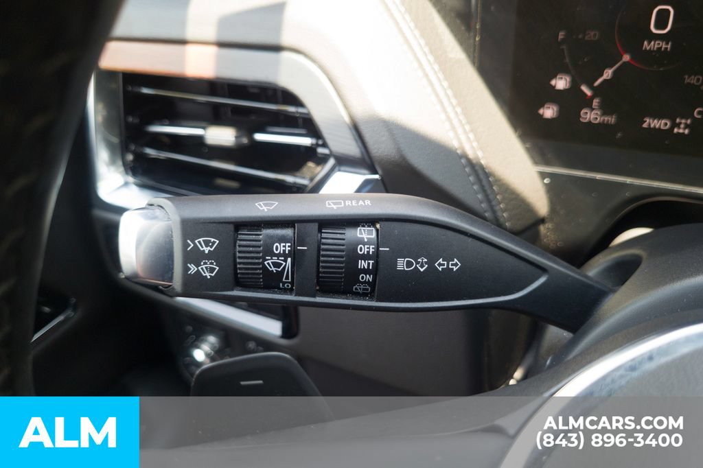 Used 2025 GMC Yukon Denali AWD/4WD image 35