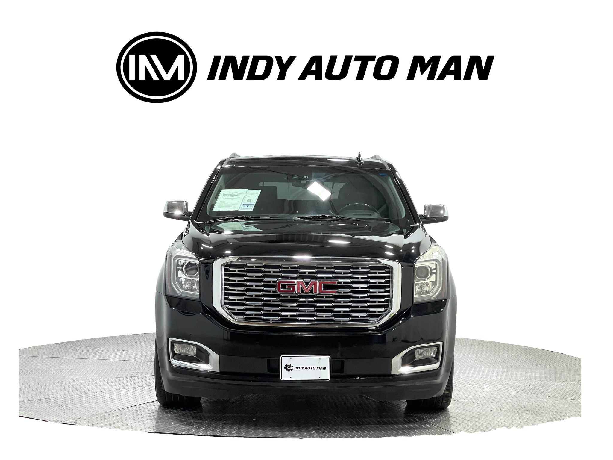 Used 2019 GMC Yukon XL Denali w/ Denali Ultimate Package AWD/4WD image 9