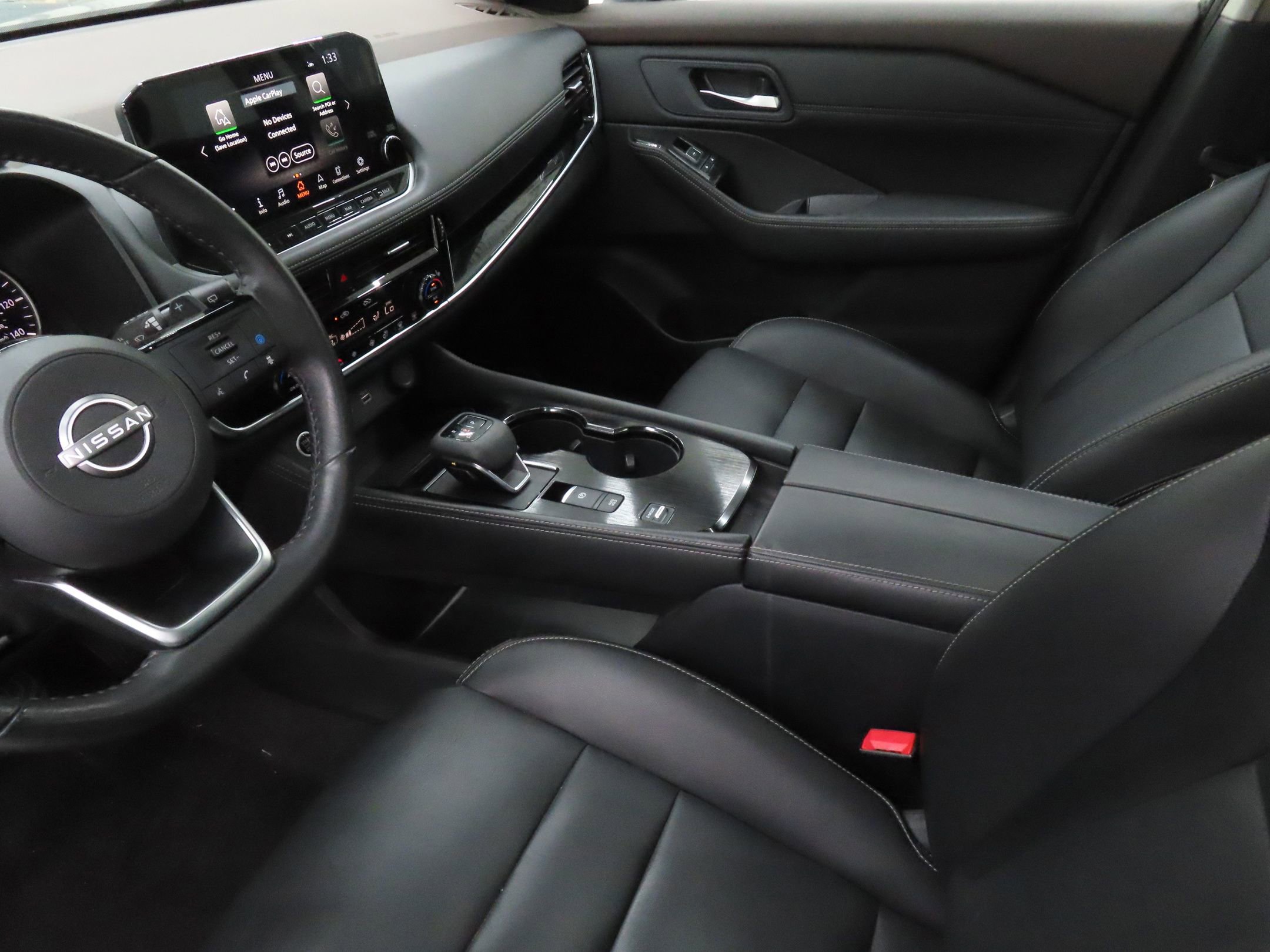 Used 2023 Nissan Rogue SL w/ SL Premium Package image 21