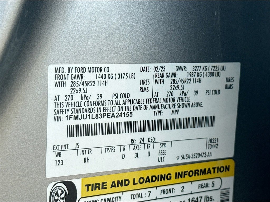 Used 2023 Ford Expedition Platinum image 35