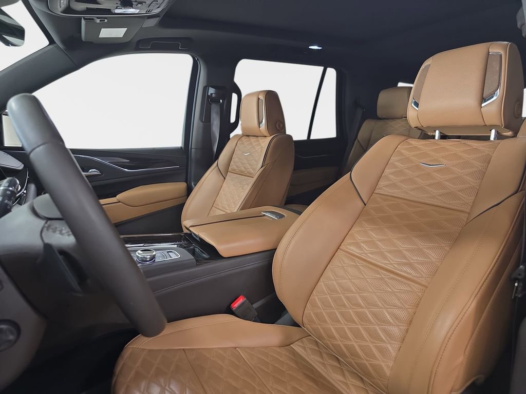 Used 2024 Cadillac Escalade Sport image 17