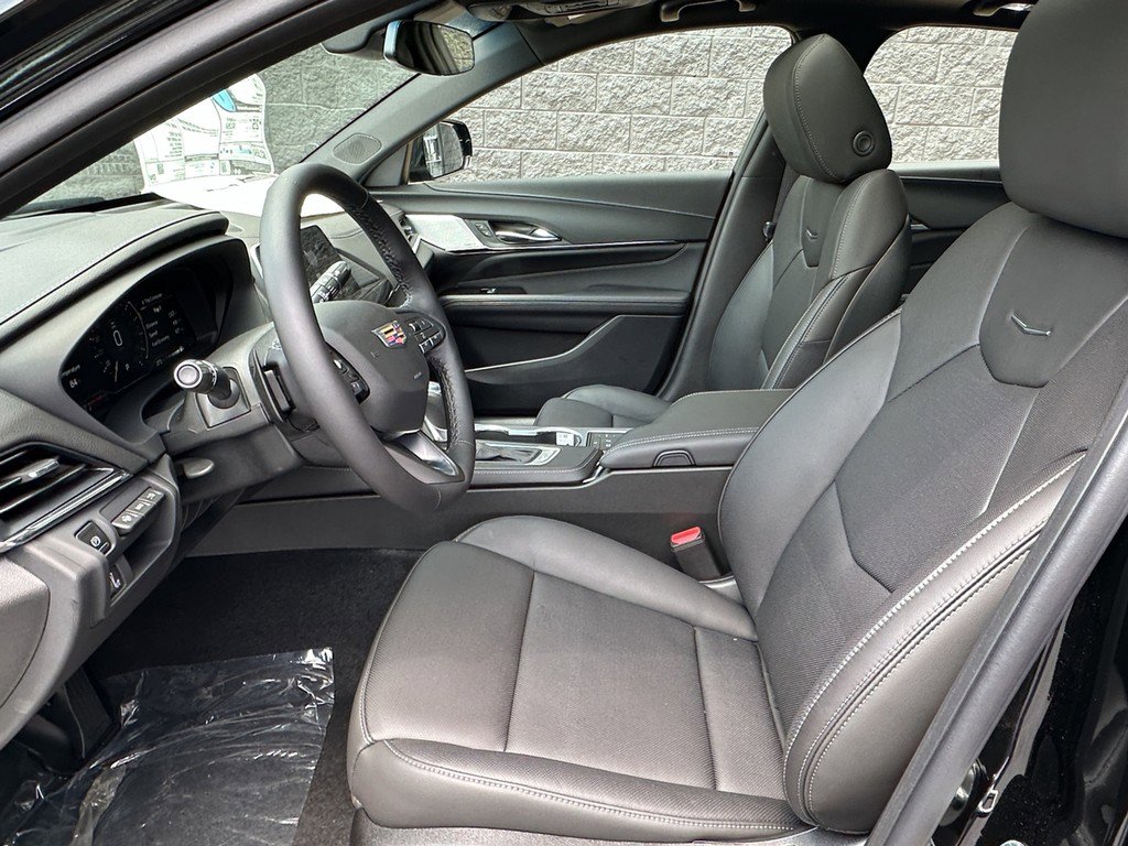 New 2025 Cadillac CT4 Premium Luxury image 16