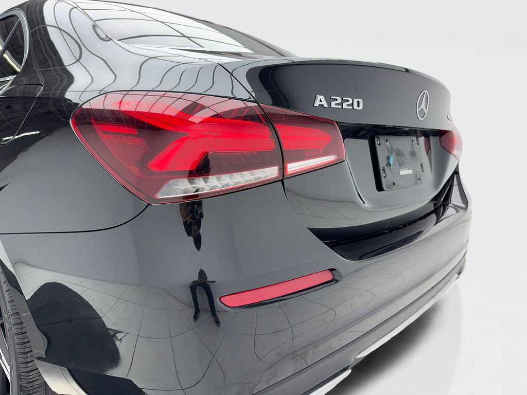 Used 2022 Mercedes-Benz A 220 4MATIC image 11