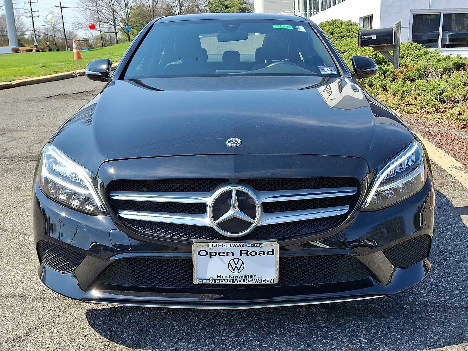 Used 2019 Mercedes-Benz C 300 4MATIC Sedan image 2