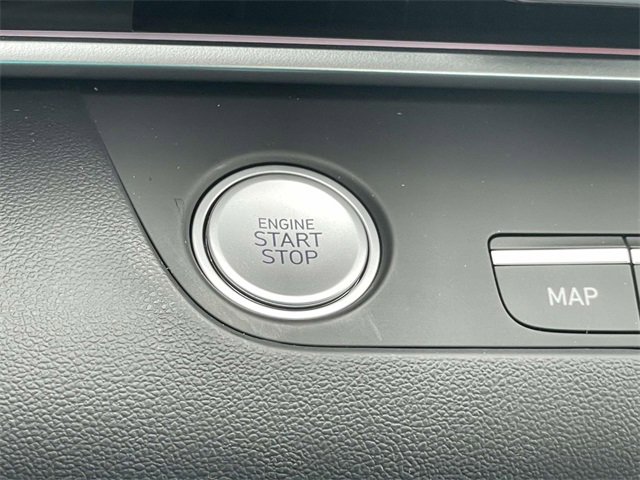 Certified 2025 Hyundai Elantra SEL image 19