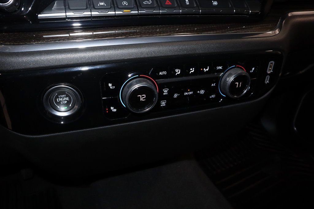 Used 2024 Chevrolet Silverado 1500 LT image 32