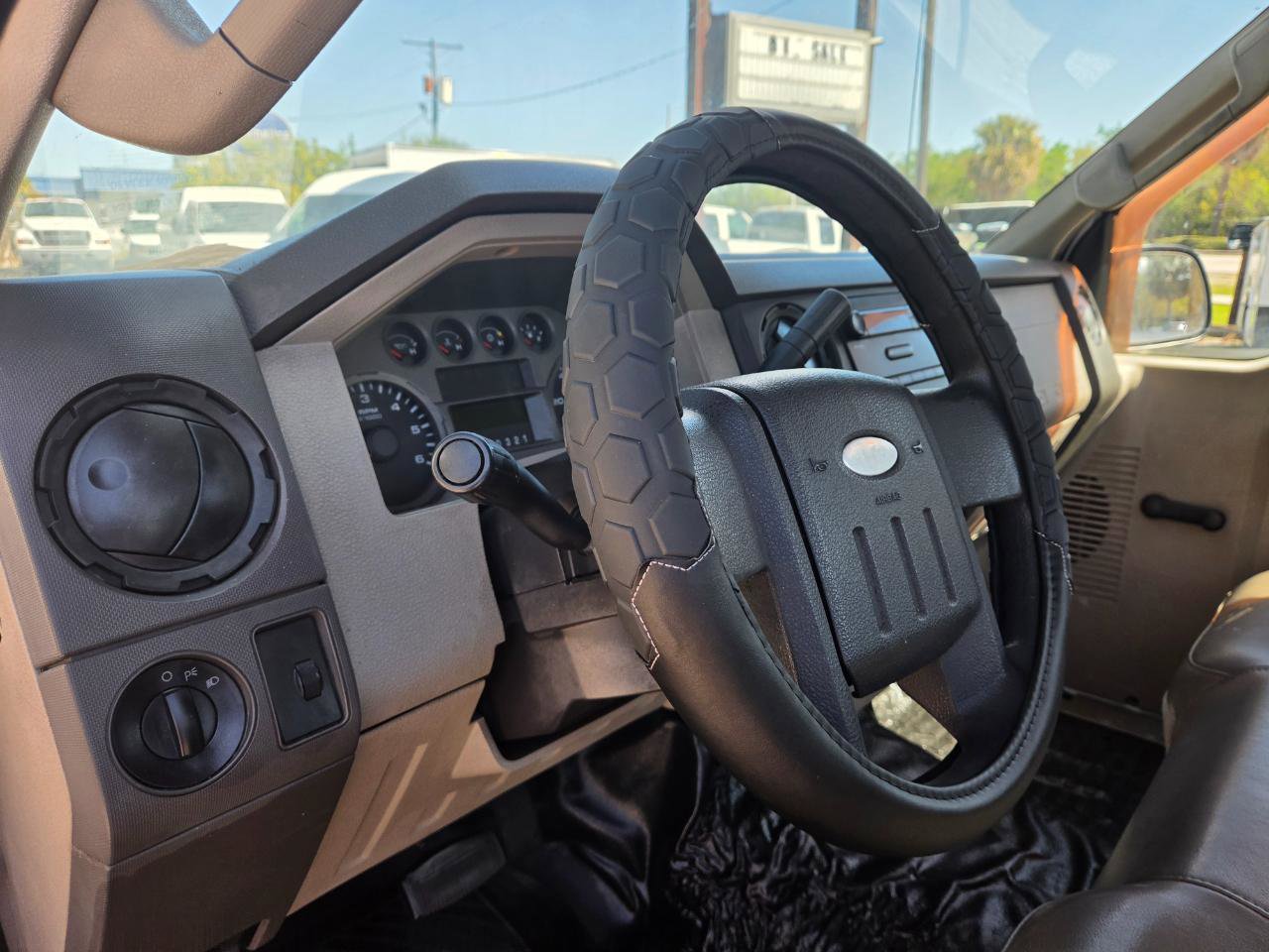 Used 2008 Ford F250 XL RWD image 13