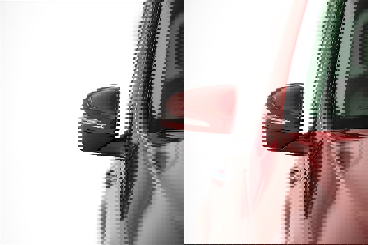 Used 2024 Mercedes-Benz GLE 350 4MATIC image 4