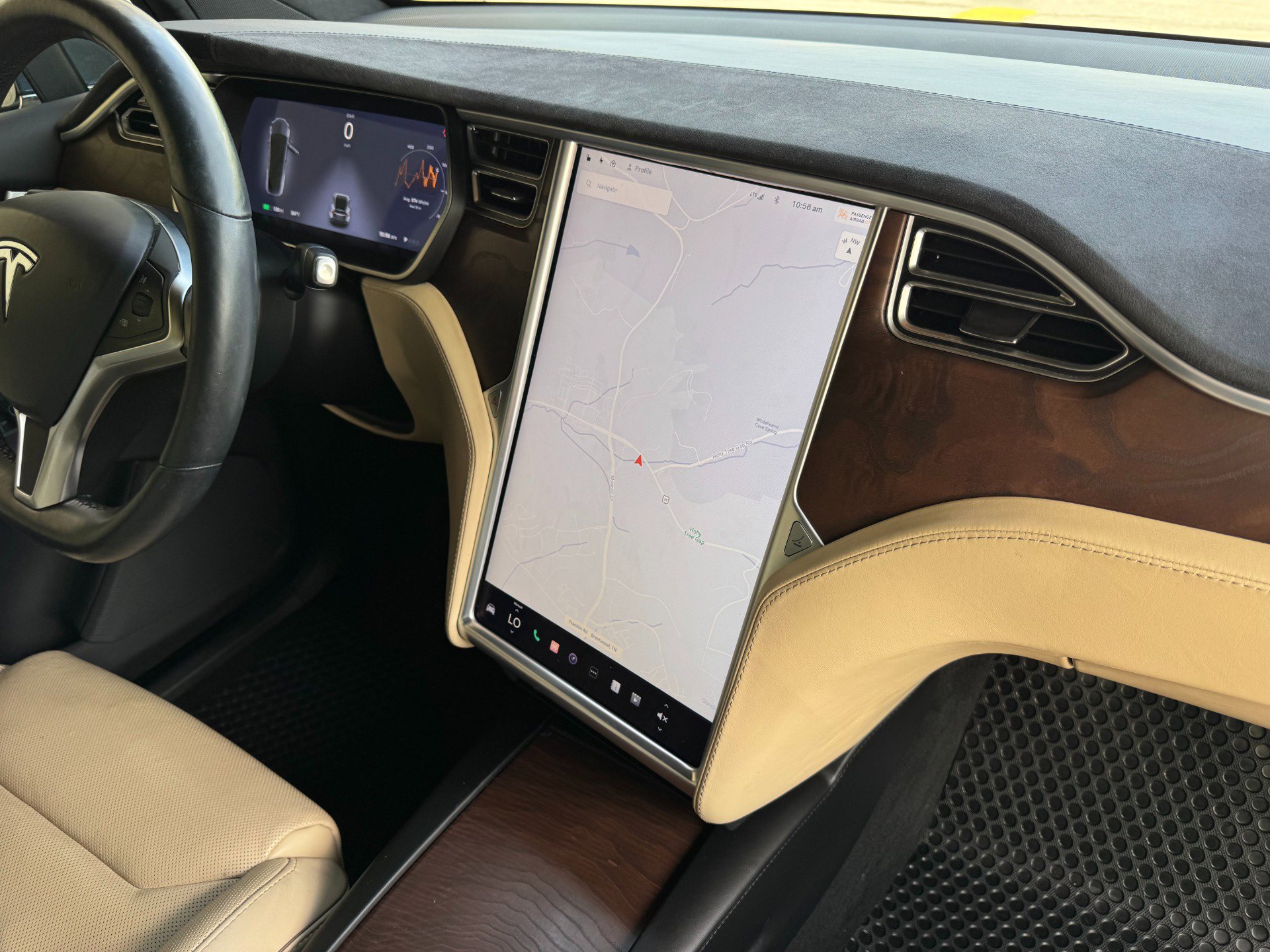 Used 2016 Tesla Model X Performance image 31