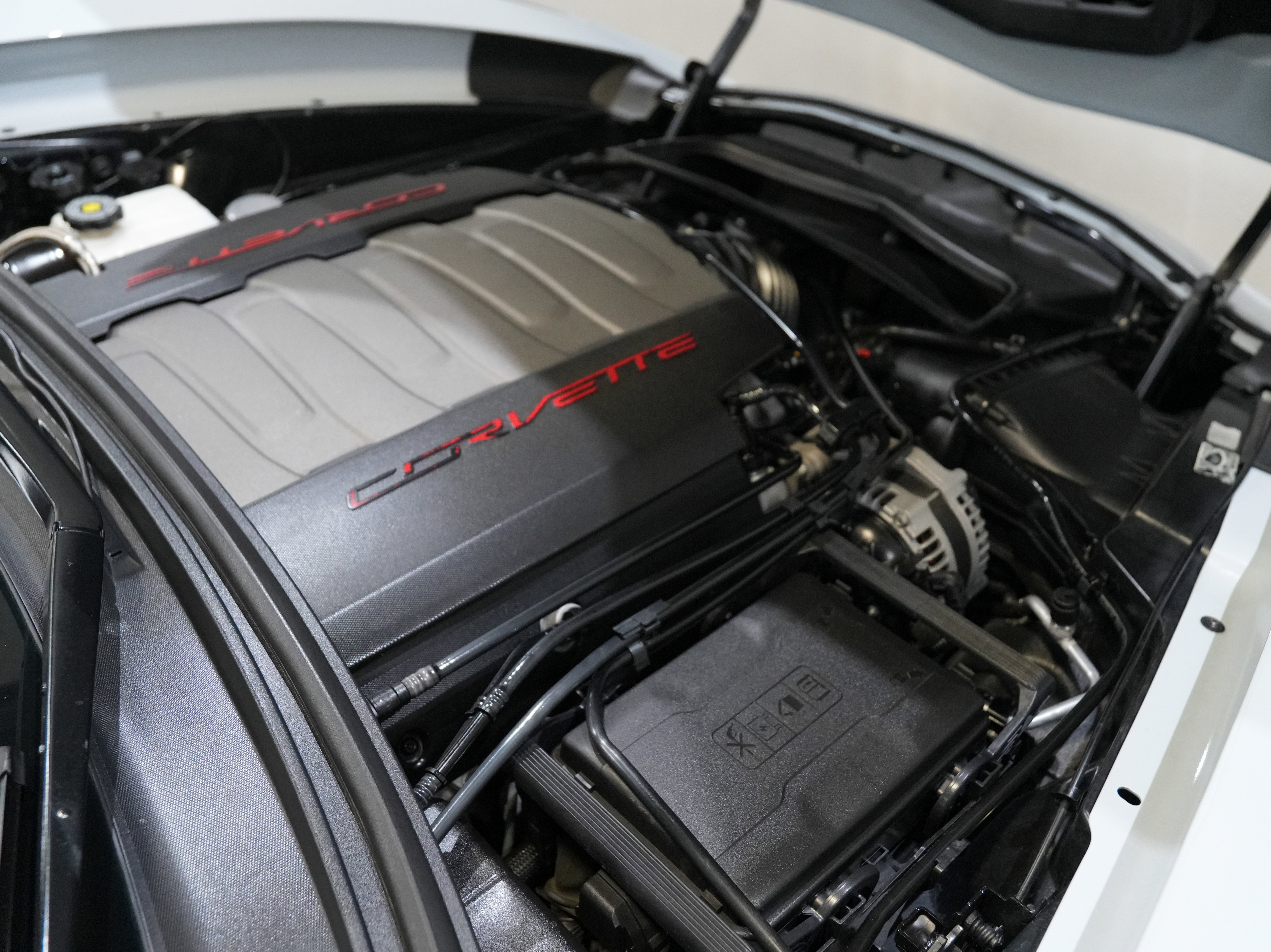 Used 2018 Chevrolet Corvette Grand Sport RWD image 46