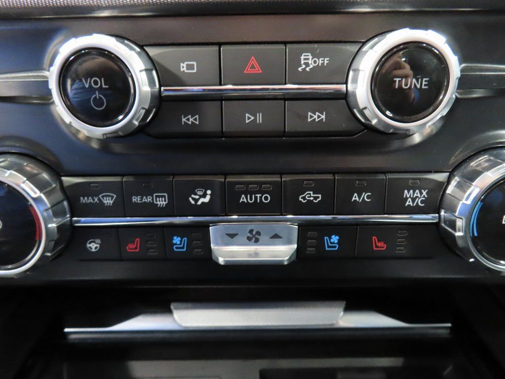 Used 2025 Ford F250 4x4 Crew Cab Super Duty image 71