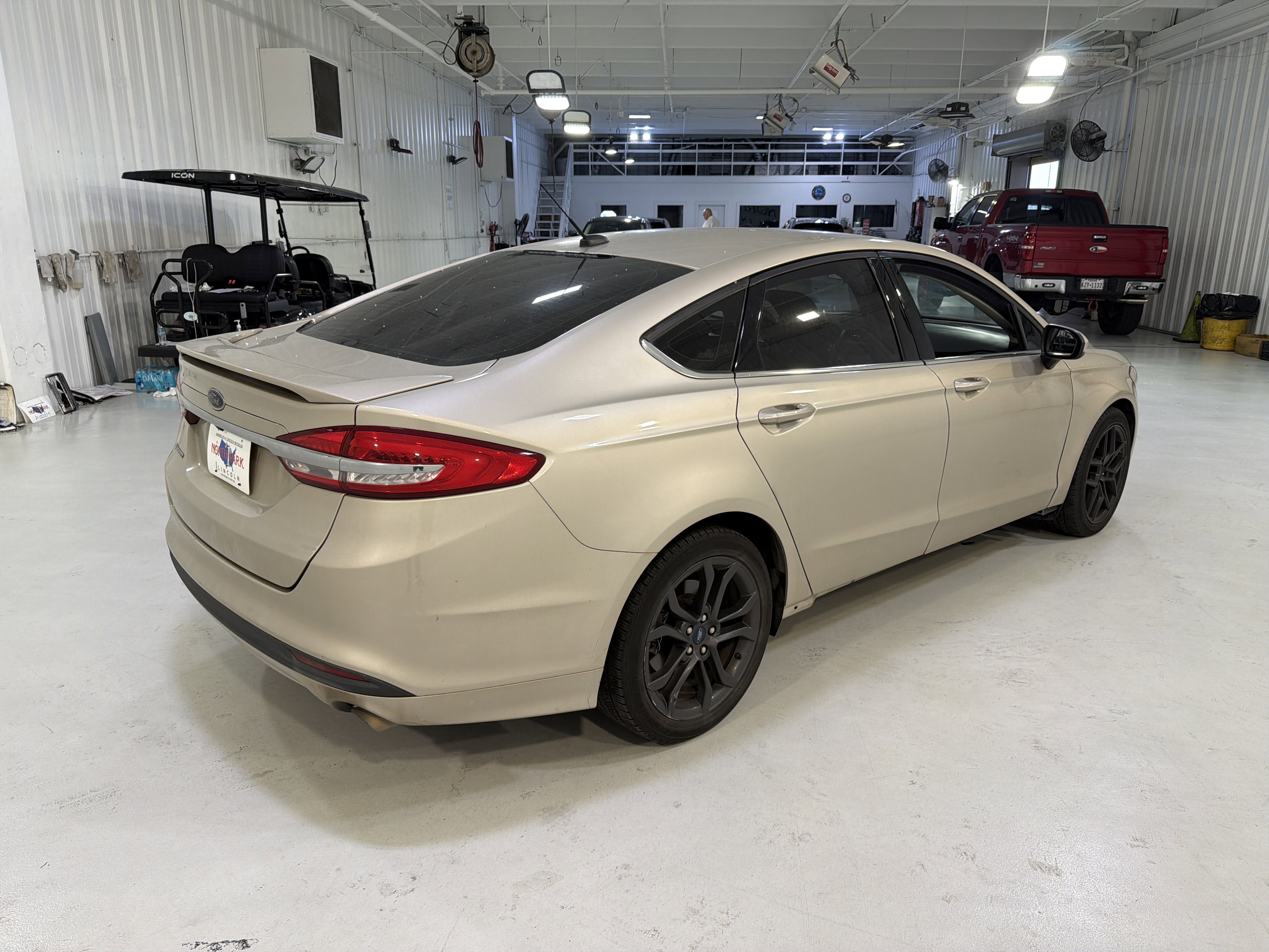 Used 2018 Ford Fusion S w/ Equipment Group 101A FWD image 5
