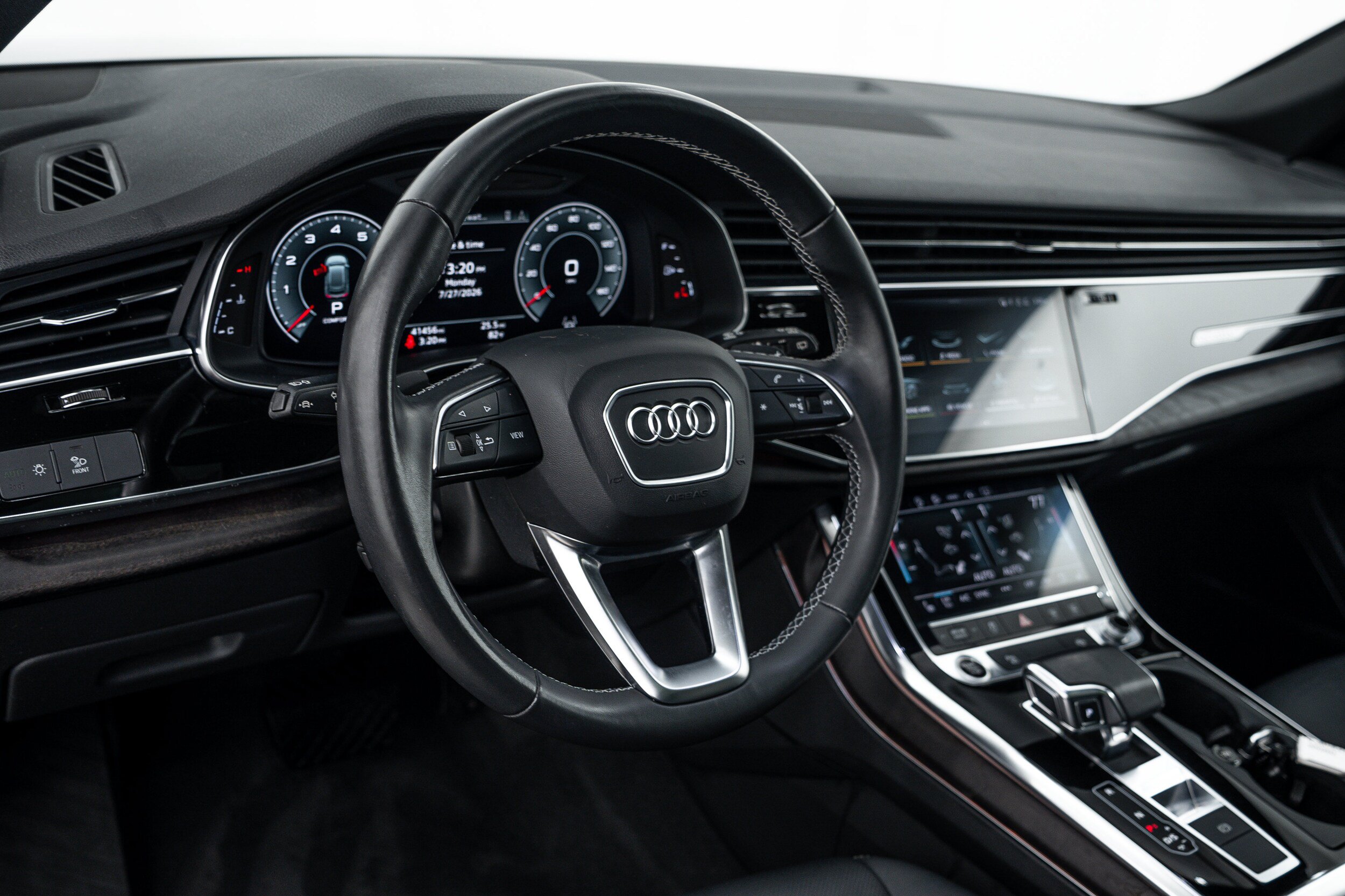 Used 2021 Audi Q8 Premium Plus AWD/4WD image 10