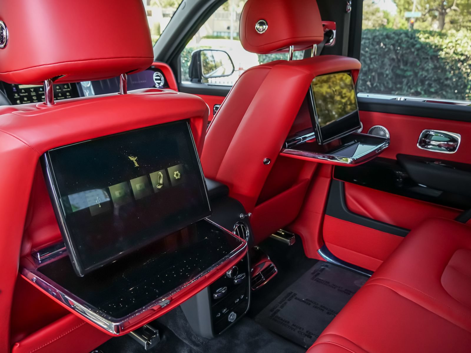 New 2026 Rolls-Royce Cullinan AWD/4WD image 28
