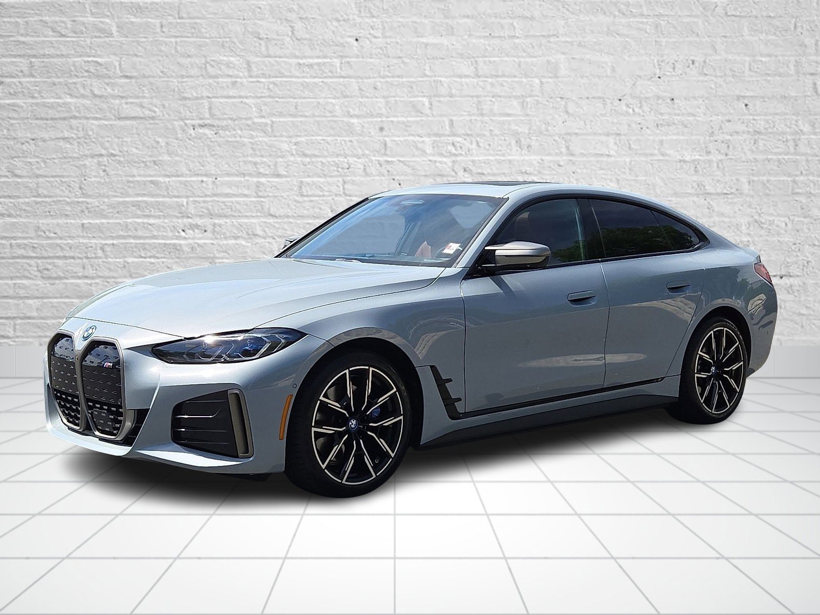 Used 2023 BMW i4 M50 AWD/4WD image 3
