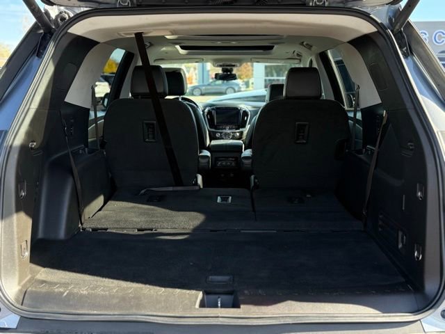 Used 2021 Chevrolet Traverse RS image 35