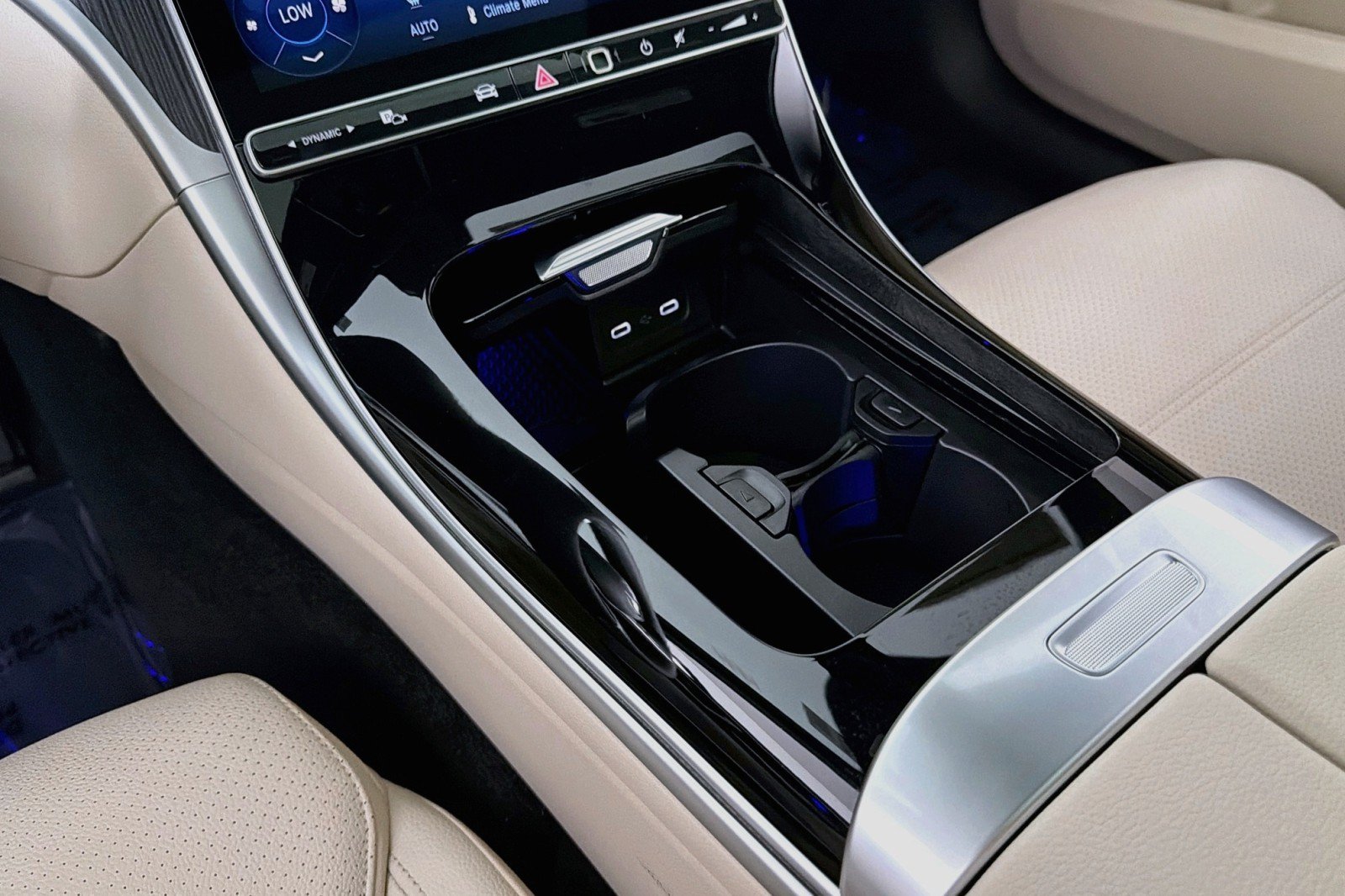 New 2026 Mercedes-Benz C 300 Sedan image 5