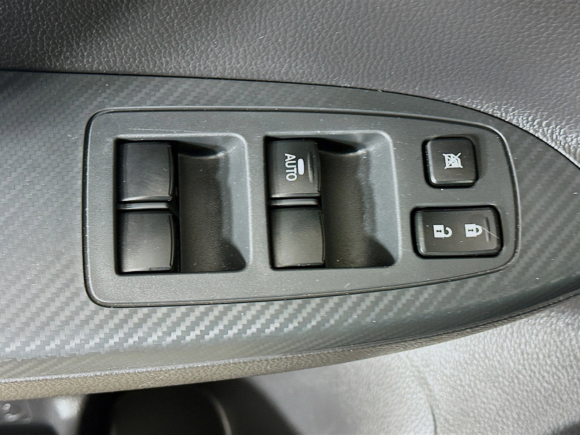 Used 2025 Mitsubishi Eclipse Cross SE AWD/4WD image 15