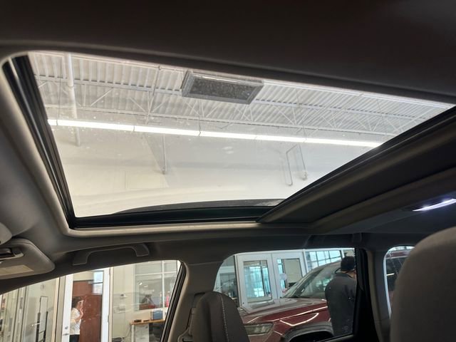 Used 2023 Subaru Forester Premium image 33