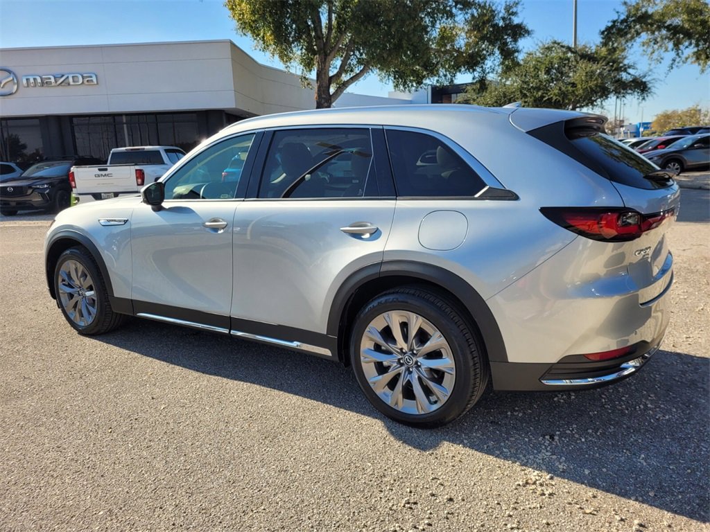 Certified 2025 MAZDA CX-90 3.3 Turbo w/ Premium Plus Pkg image 7