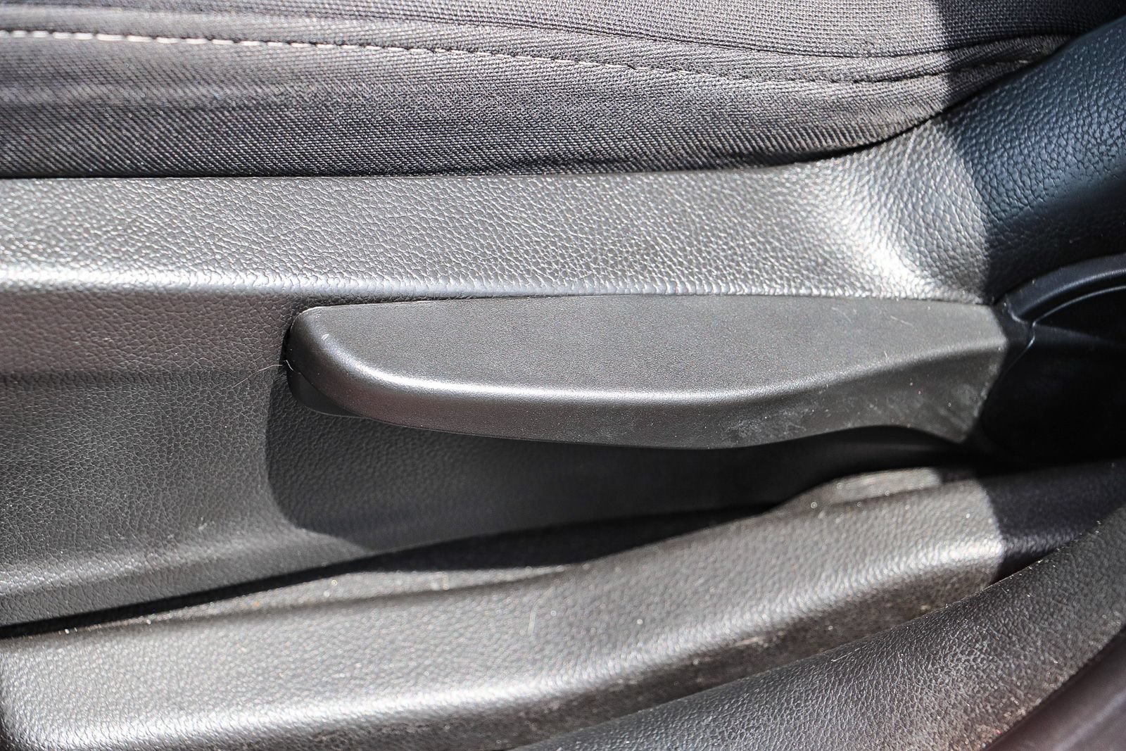 Used 2013 Chevrolet Sonic LT FWD image 20