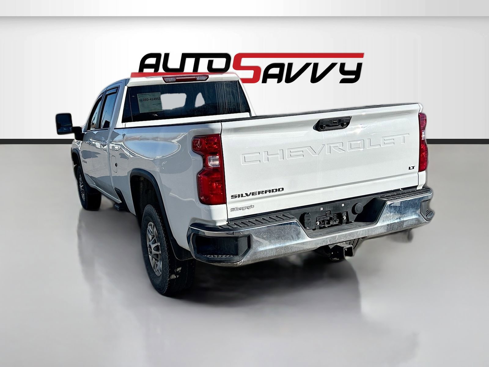 Used 2024 Chevrolet Silverado 2500 LT w/ Z71 Off-Road Package image 5