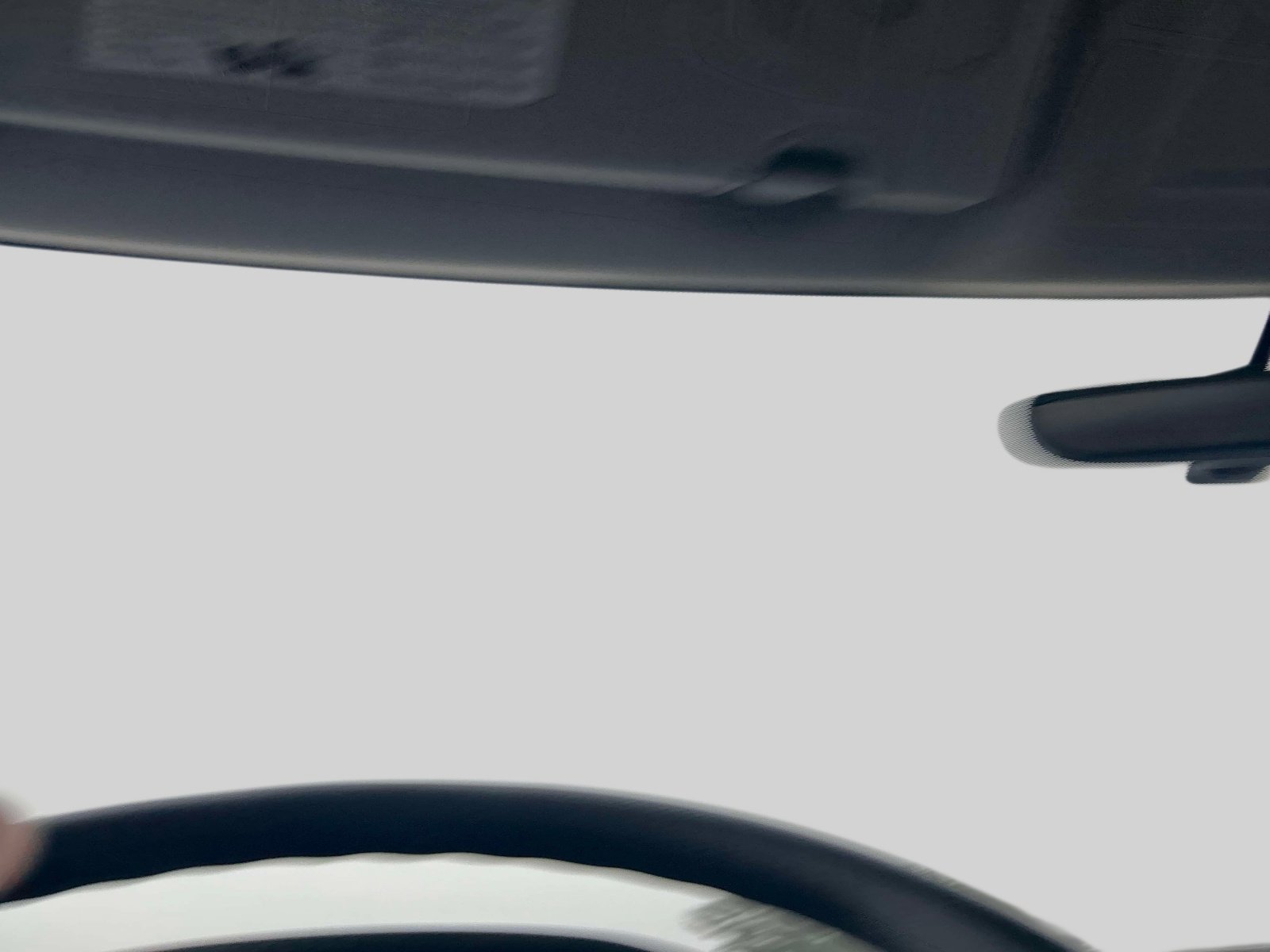 Used 2015 Nissan Rogue SV image 33